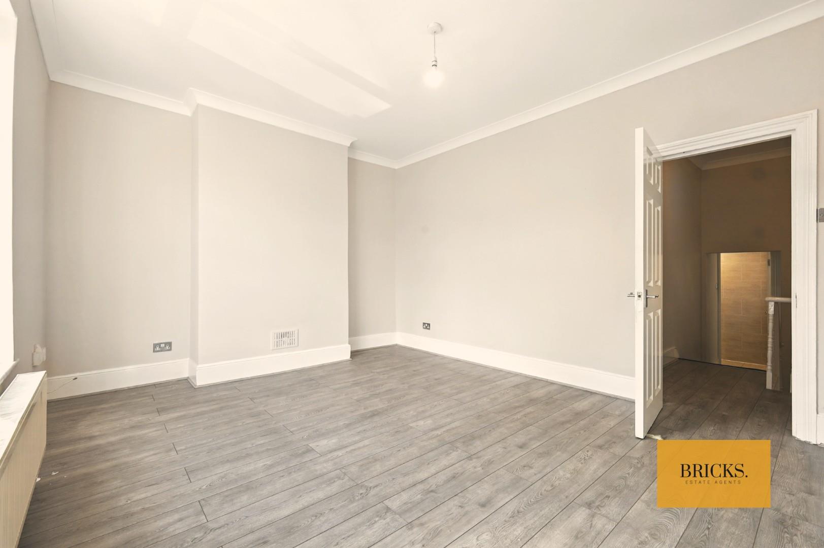 7VEDdBncKUmf0Gl7R7hSvQ